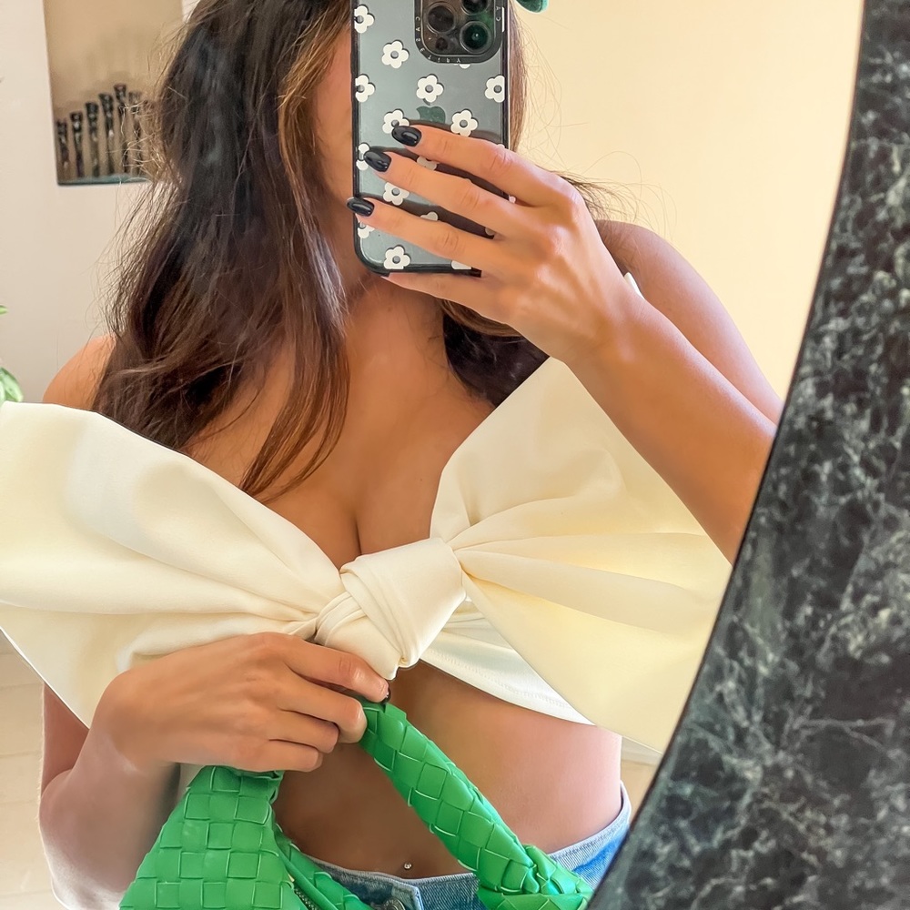 Bow tie crop top